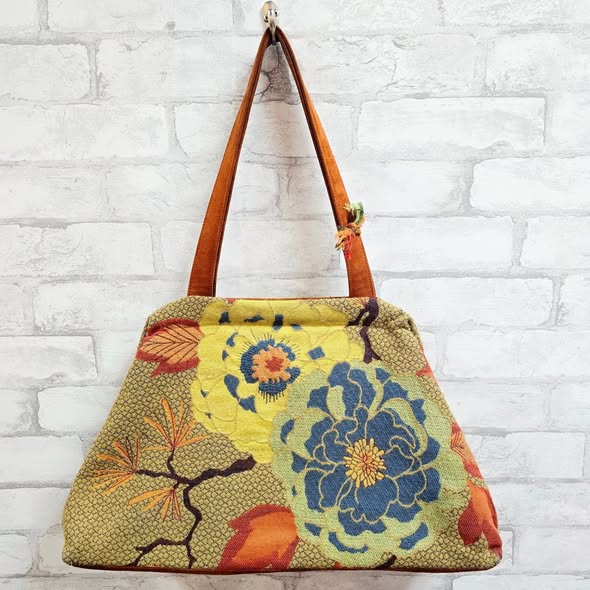 Sundance X Atenti Bag at Serendipity Consignment Boutique in Fuquay-Varina, NC